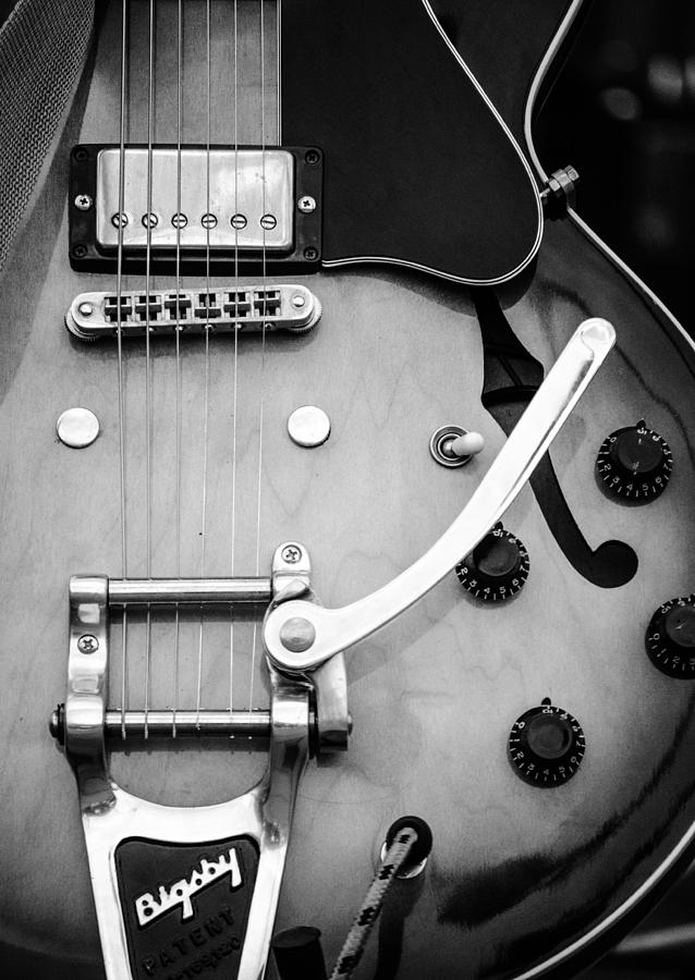 Gibson Electric Guitar Monochrome Photograph by AM FineArtPrints
