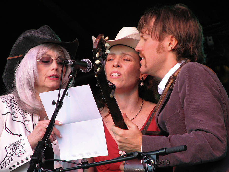 Gillian Welch and David Rawlings and Emmylou Harris Photograph by Julie ...