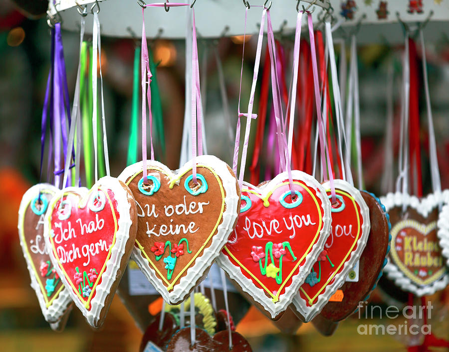 Gingerbread Hearts at the Vienna Christkindlmarkt Photograph by John Rizzuto