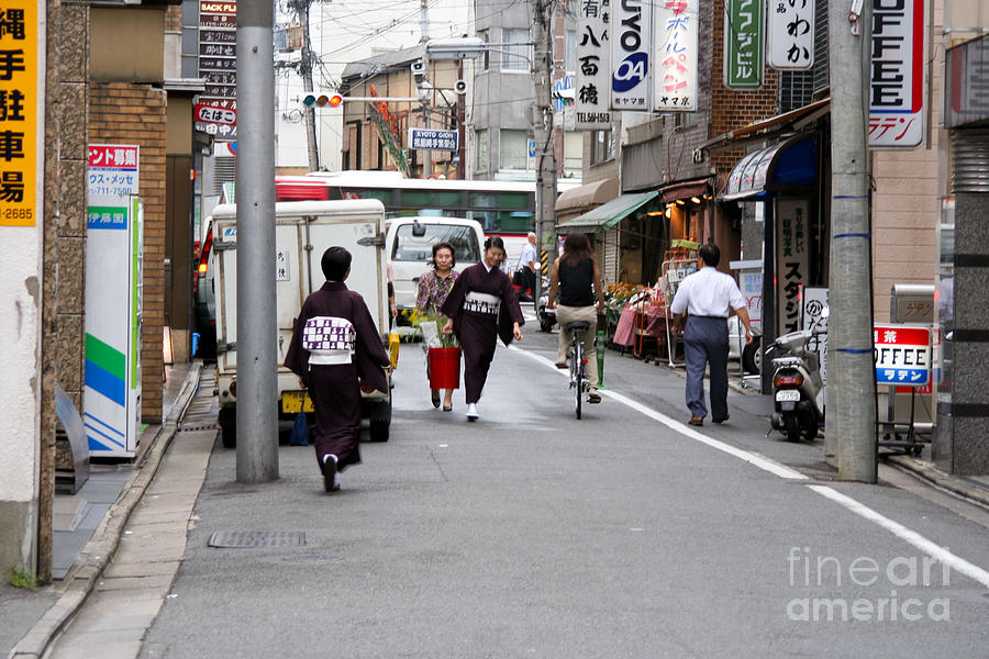 Gion District Street Scene Kyoto Japan Photograph by Thomas Marchessault