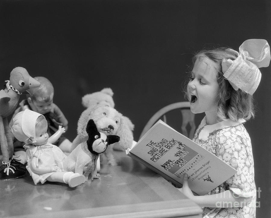 Girl Singing To Audience Of Toys Photograph by H. Armstrong Roberts/ClassicStock