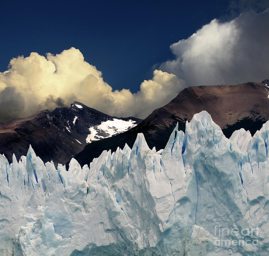 Glaciar Perito Moreno Patagonia 7 Photograph by Bob Christopher