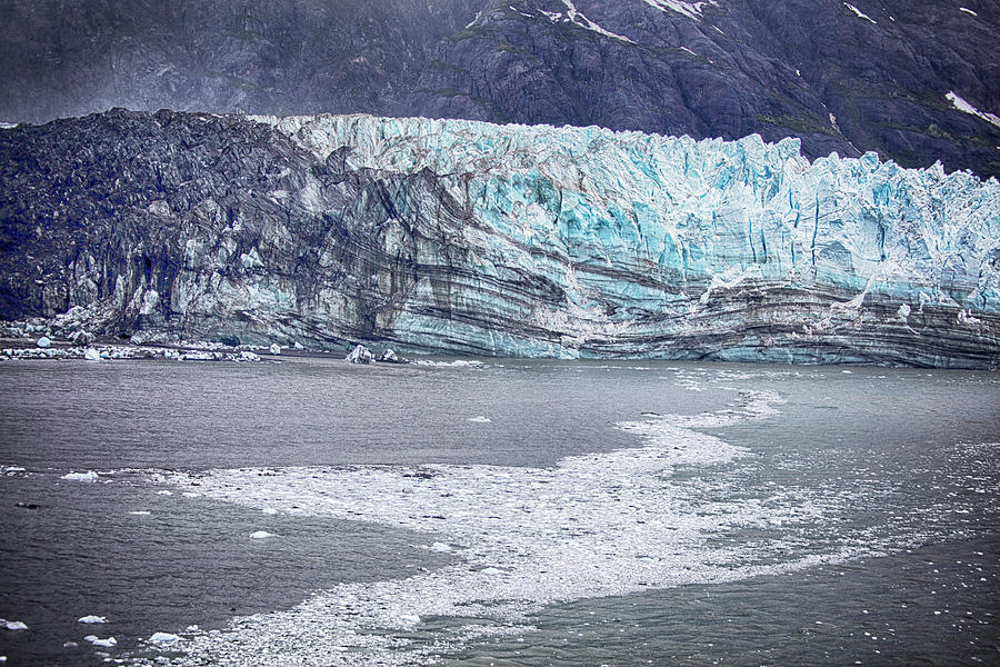 Glacier Bay National Park and Preserve Photograph by Hugh Smith
