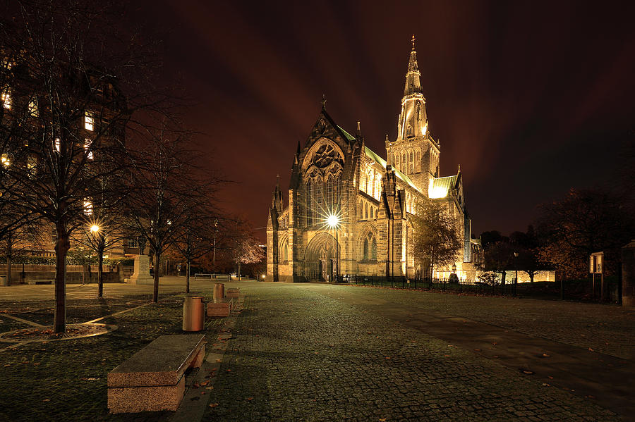 Glasgow Cathedral Photograph - Glasgow Cathedral Night by Grant Glendinning