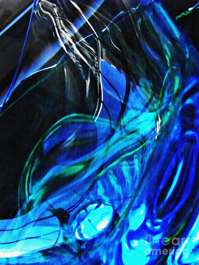 Abstract Photograph - Glass Abstract 210 by Sarah Loft