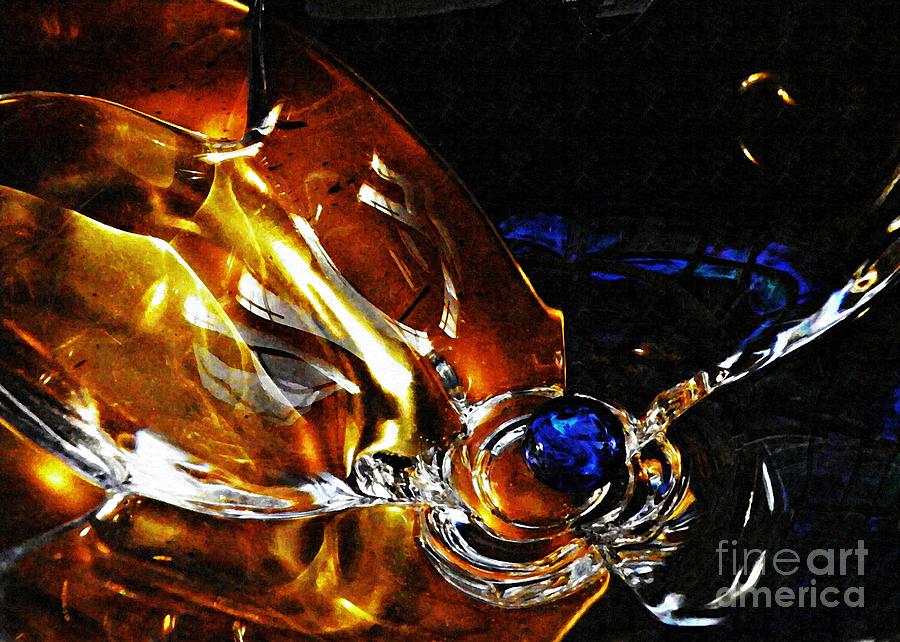 Abstract Photograph - Glass Abstract 303 by Sarah Loft