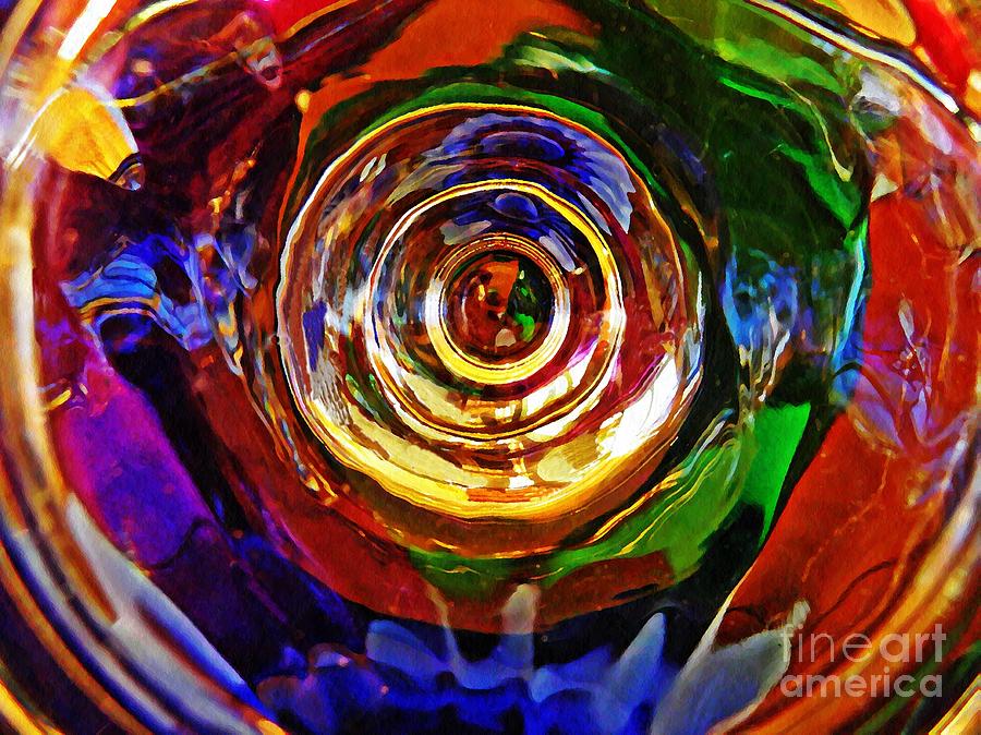 Abstract Photograph - Glass Abstract 548 by Sarah Loft