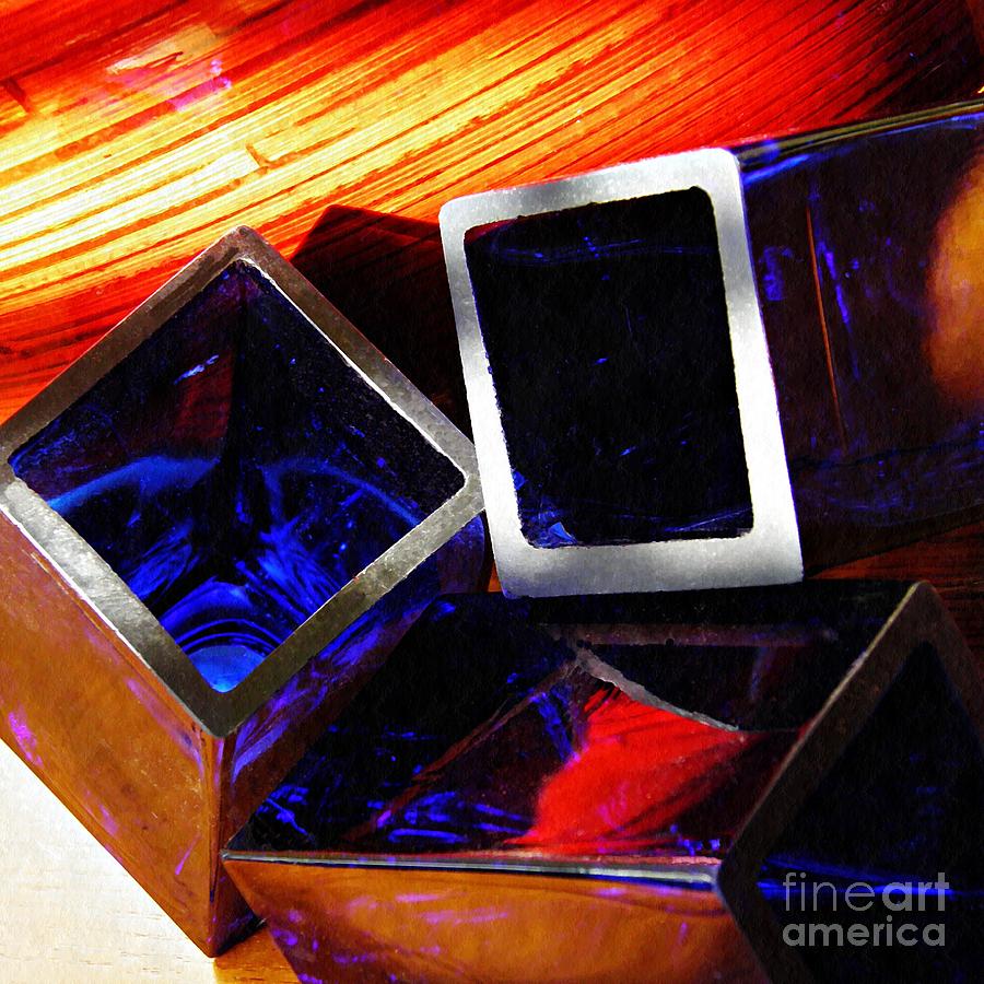 Abstract Photograph - Glass Abstract 781 by Sarah Loft