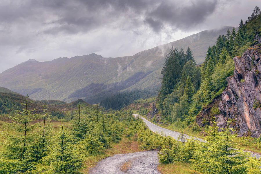 Glen Shiel  Photograph by Ray Devlin