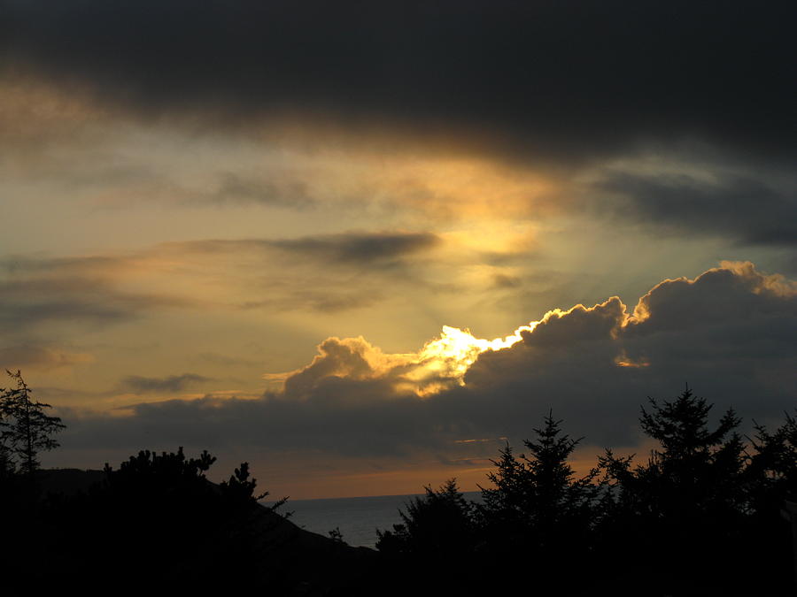 Glorius Sunset before the next storm Photograph by DDs Outdoors - Fine ...