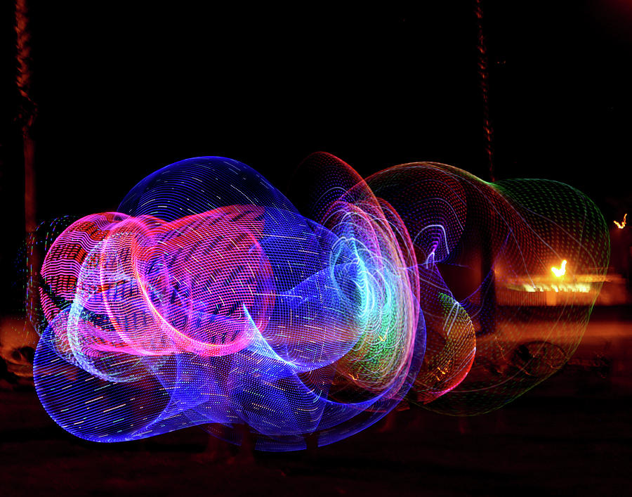 Glow 11 Photograph by Helaine Cummins