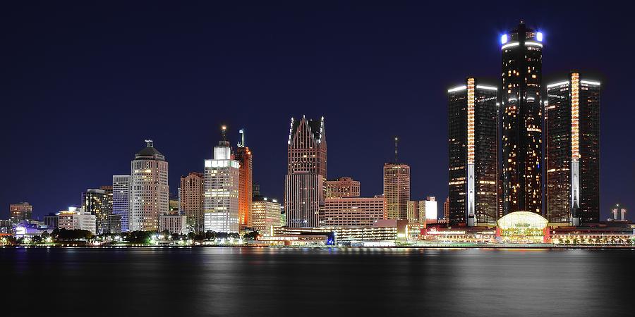 Gm Towers Over Detroit Photograph