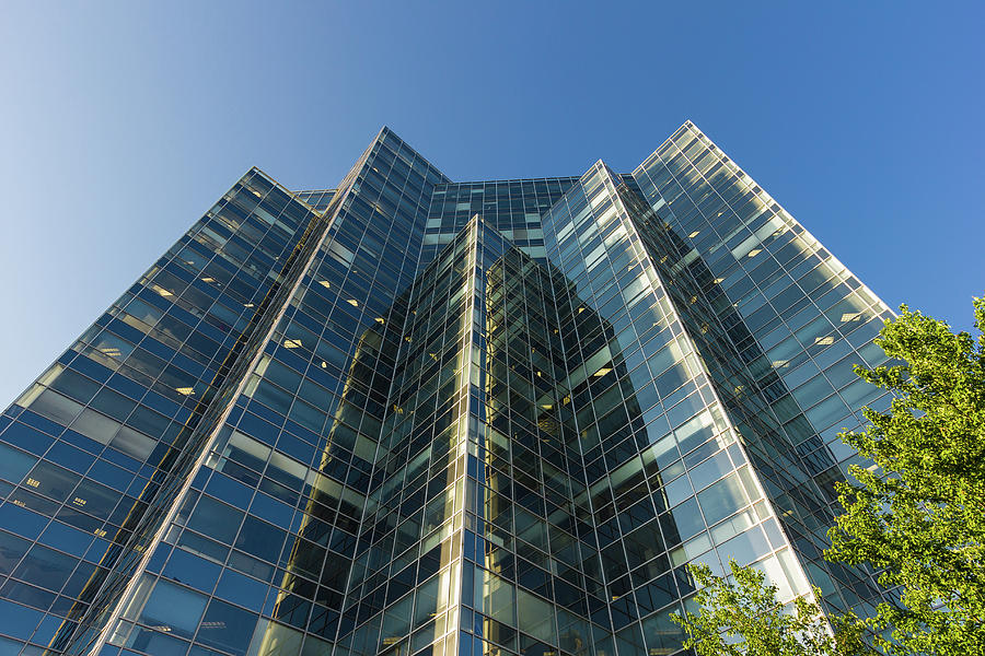 Gmac Tower In Winston Salem Photograph By Bryan Pollard Fine Art America