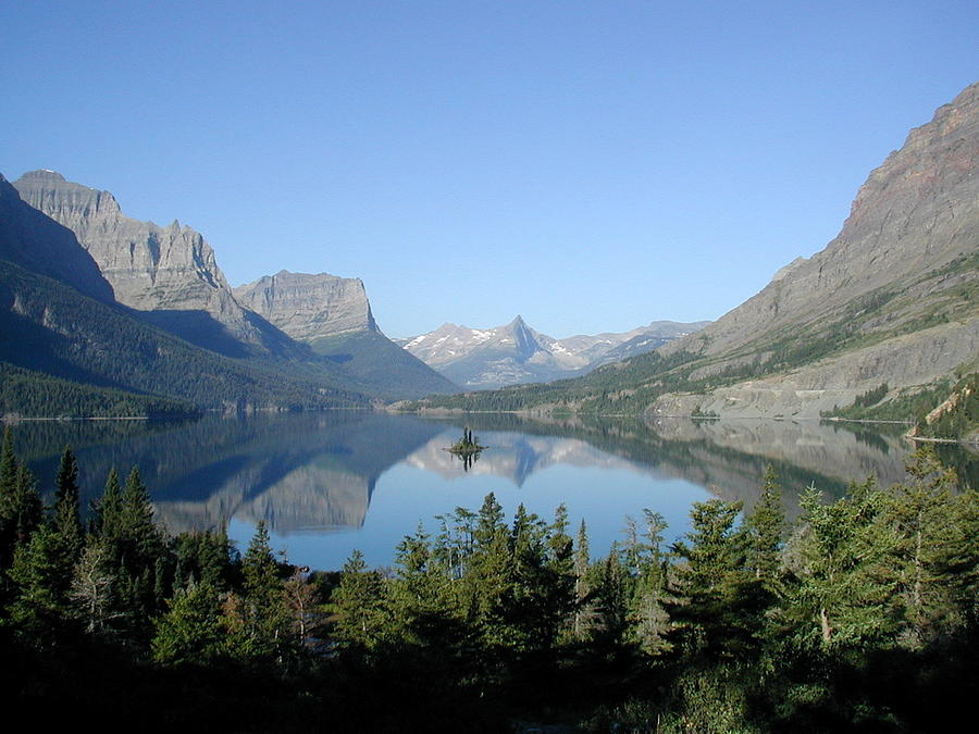 Goat Island In St Marys Lake Photograph by Rich Bodane | Pixels