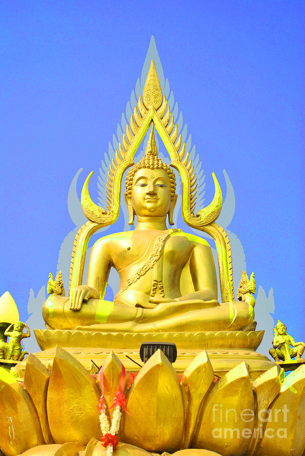 Buddha Sculpture - Gold buddha statue by Somchai Suppalertporn