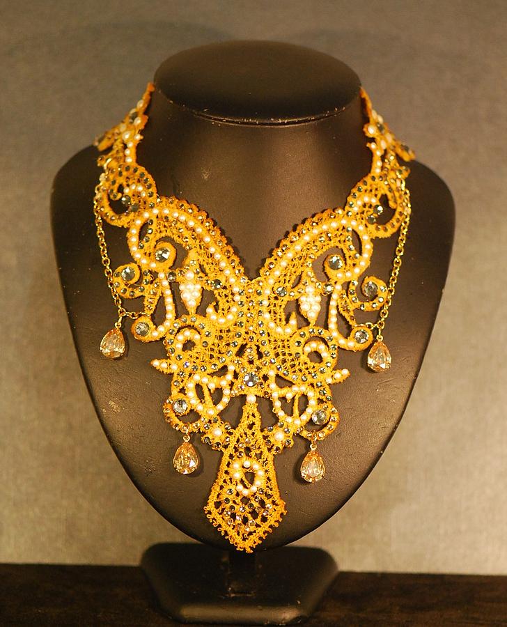 Gold Guipure Lace Collar Necklace Jewelry by Janine Antulov