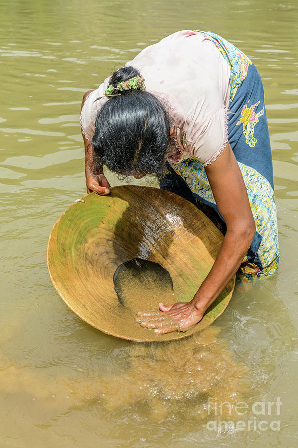 People Photograph - Gold Panning by Werner Padarin