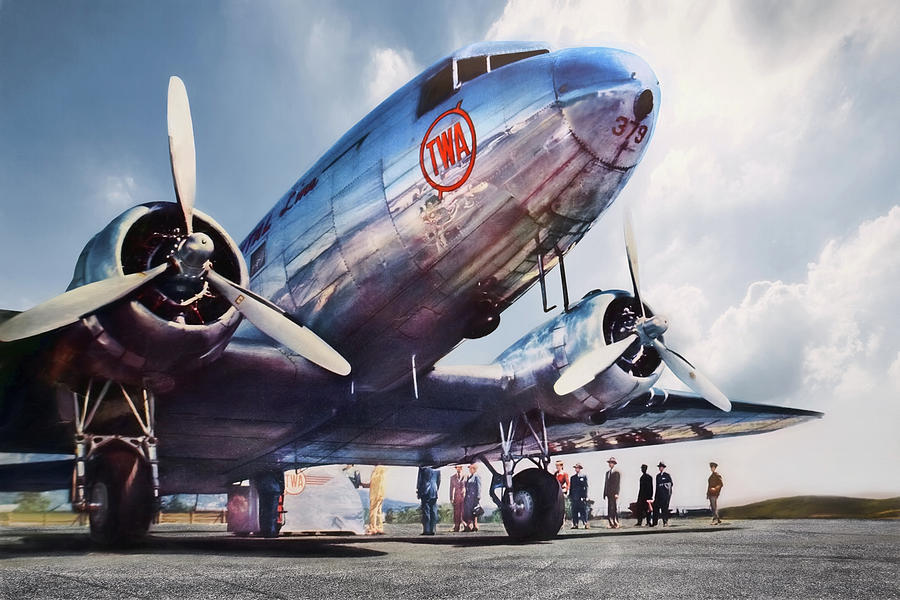 Vintage Digital Art - Golden Age Aviation DC-3 by Peter Chilelli