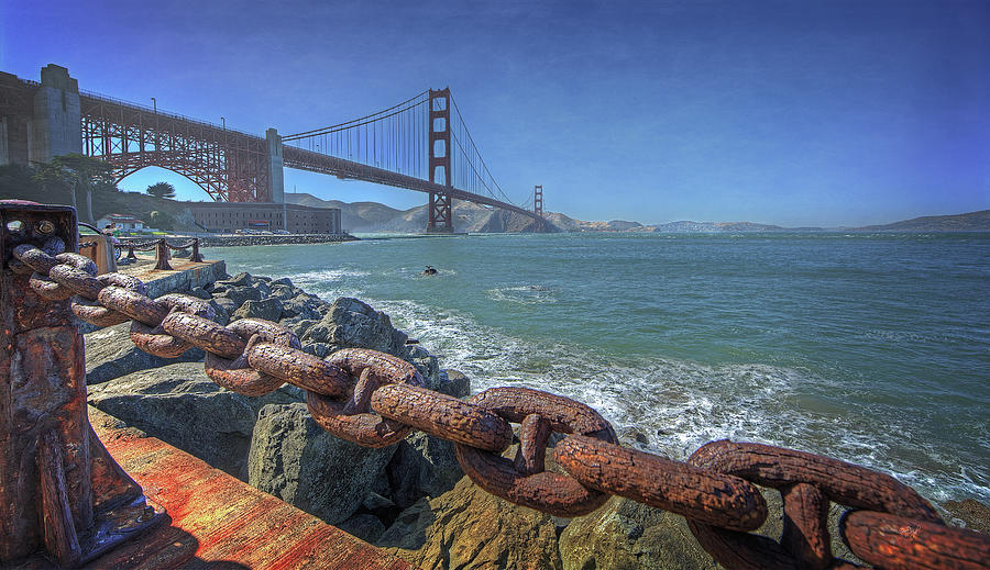 Golden Gate Bridge Photograph by Everet Regal