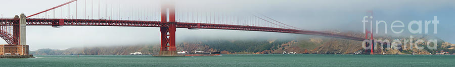 Golden Gate Bridge Photograph by HD Connelly