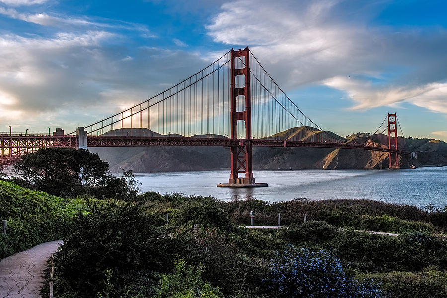 Golden Gate Bridge Photograph by Paul Freidlund