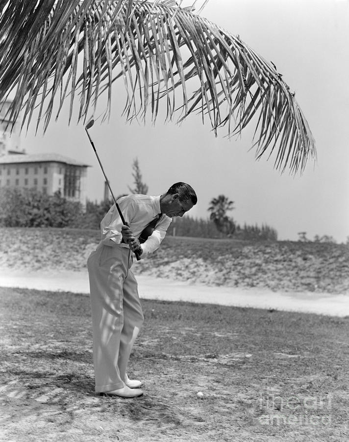 Golfing At The Bilmore, C.1930s Photograph by H. Armstrong Roberts/ClassicStock