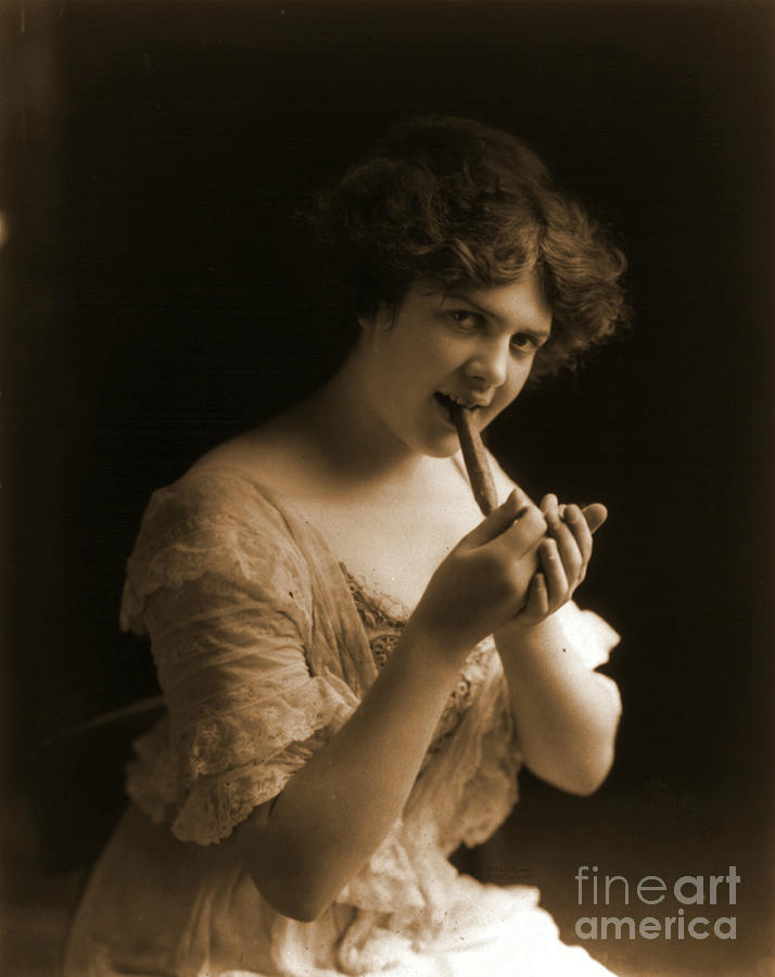 Good Cigar 1913 Photograph by Padre Art