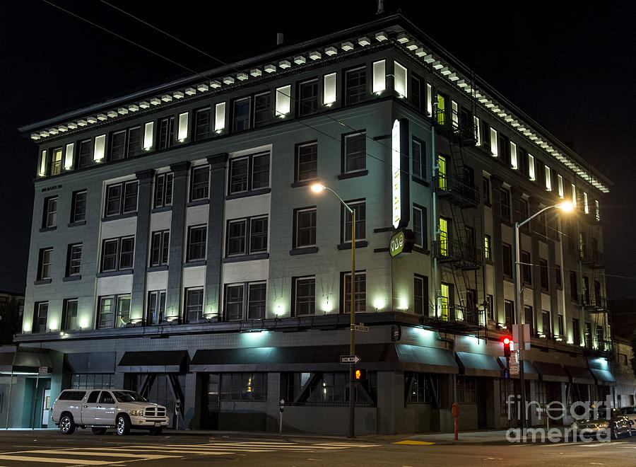 Good Hotel San Francisco Photograph by David Oppenheimer