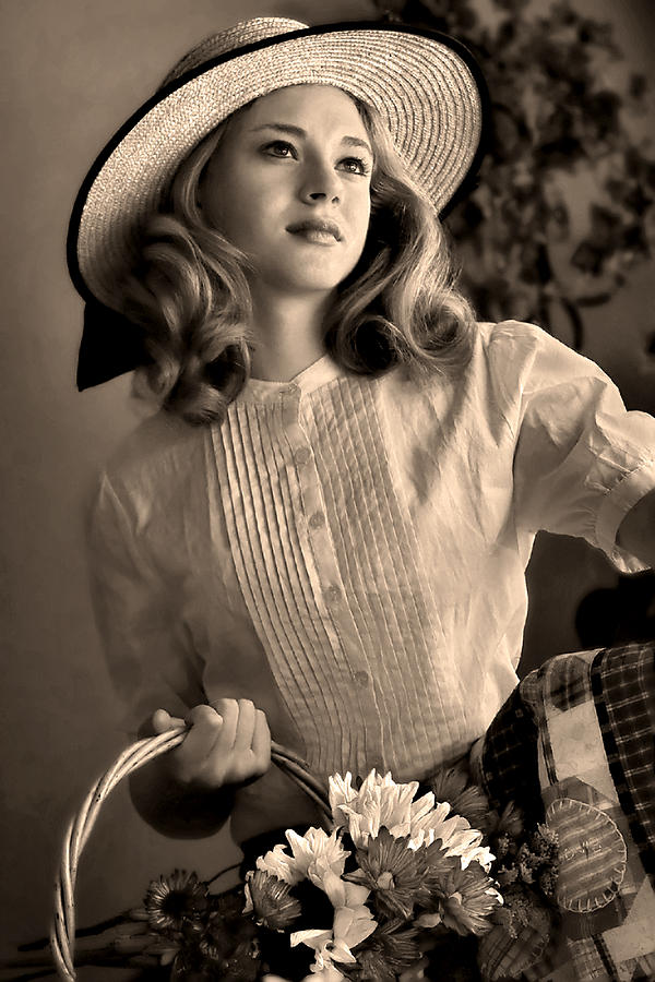 Portrait Photograph - Good Old Fashion Girl by Jean Hildebrant