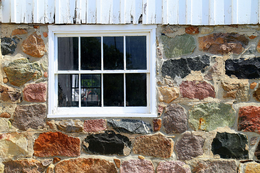 Goodells Barn Window Photograph by Mary Bedy