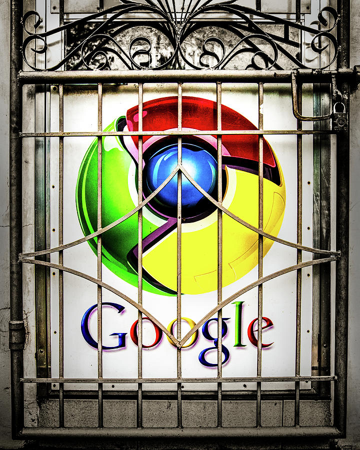 Google At The Gate Photograph by Michael Arend