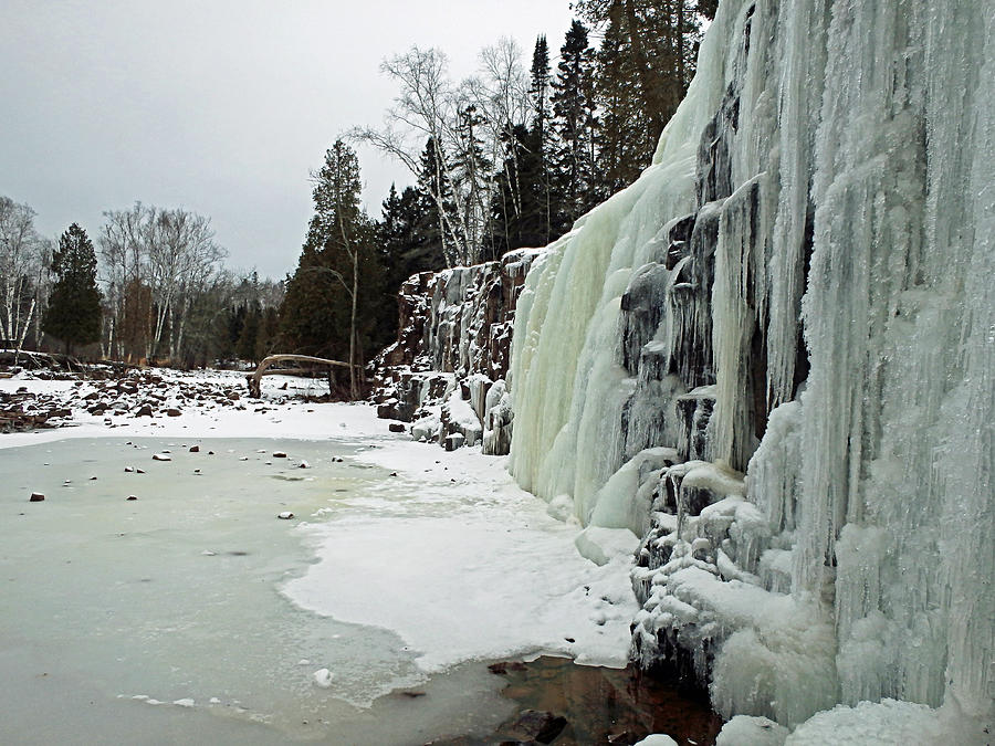 Gooseberry Frozen Falls Photograph By James Peterson