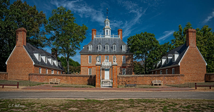 Brick Photograph - Governors Palace by Christopher Holmes