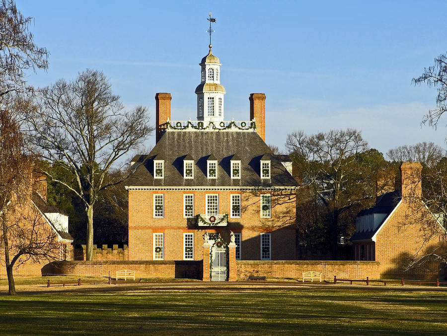 Governor's Palace Williamsburg Photograph By Sally Weigand