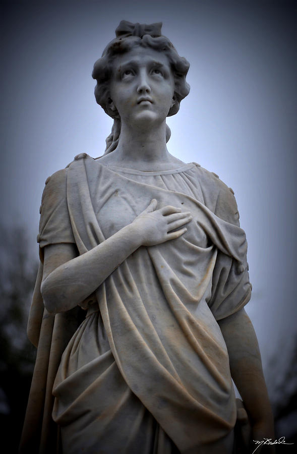 Statue Photograph - Grace by Melissa Lutes