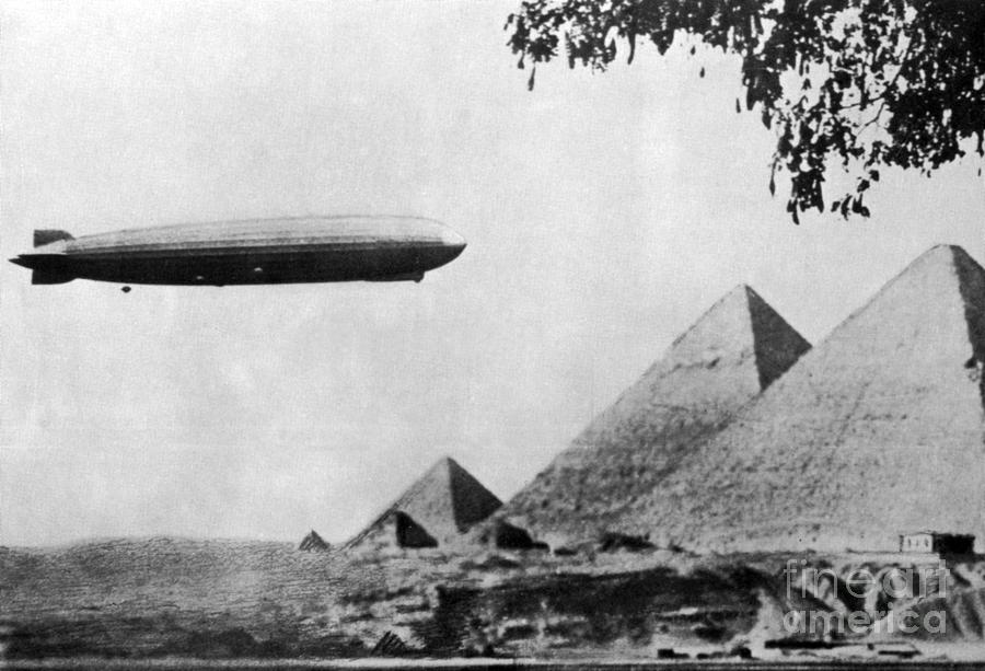 Graf Zeppelin Over Giza Pyramids 1931 Photograph by Science Source