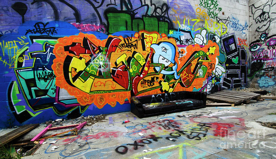 Graffiti Home Sweet Home Photograph by Bob Christopher