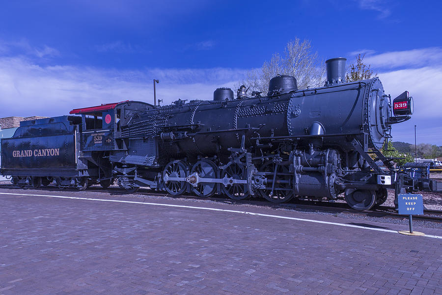 Train Photograph - Grand Canyon Engine 539 by Garry Gay