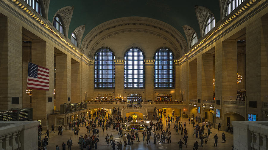 New York City Photograph - Grand Central Station by Krzysztof Hanusiak