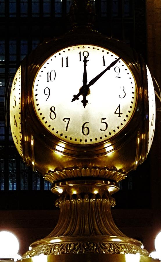 Grand Central Terminal Clock Photograph by Rob Hans