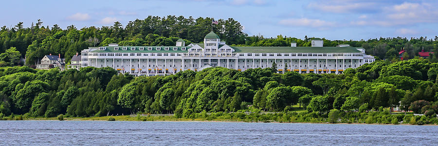 Grand Hotel Photograph by Kevin Craft