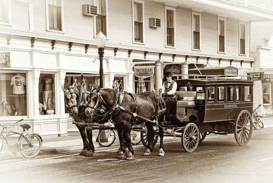 Grand Hotel Shuttle 10331 Photograph by Guy Whiteley