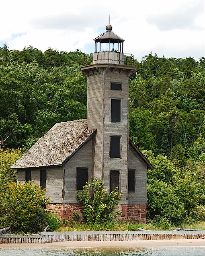 Grand Island Lighthouse Photograph By Michael Peychich