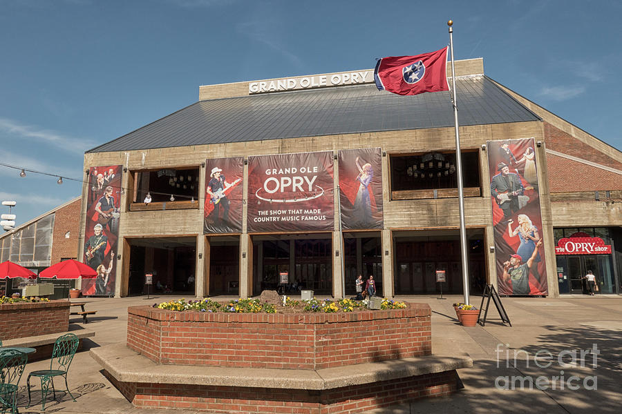 Nashville Photograph - Grand Ole Opry front view by Patricia Hofmeester