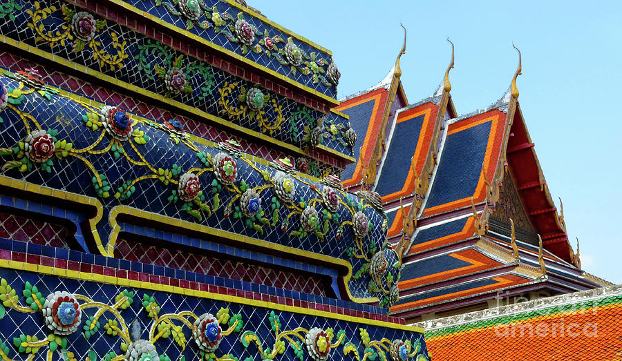 Wat Phra Chetuphon Bangkok 2 Photograph by Bob Christopher