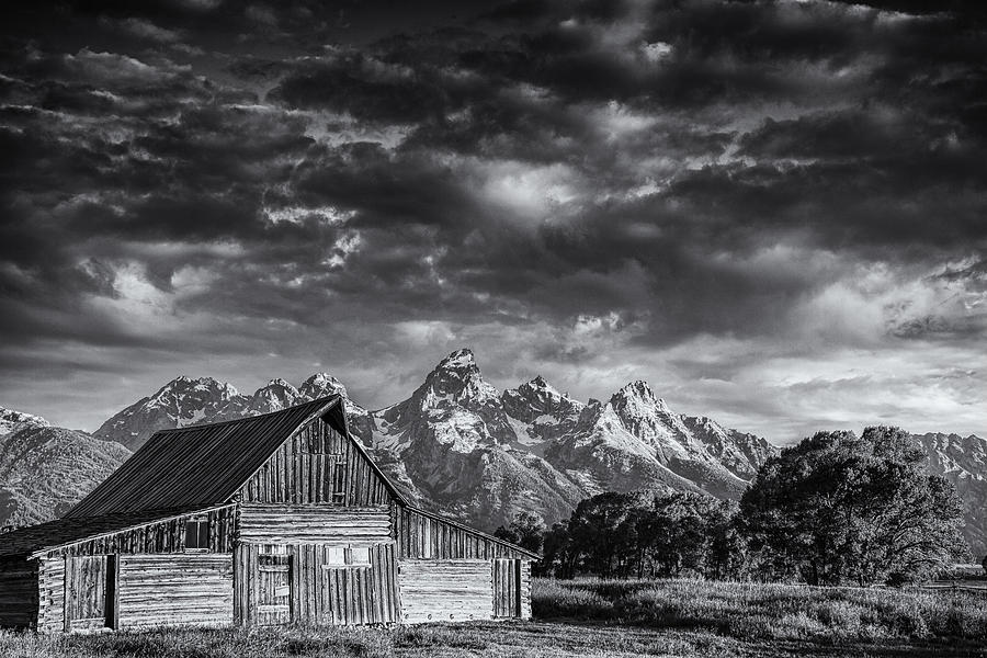 Grand Teton National Park Photograph - Grand Teton Barn by Andrew Soundarajan