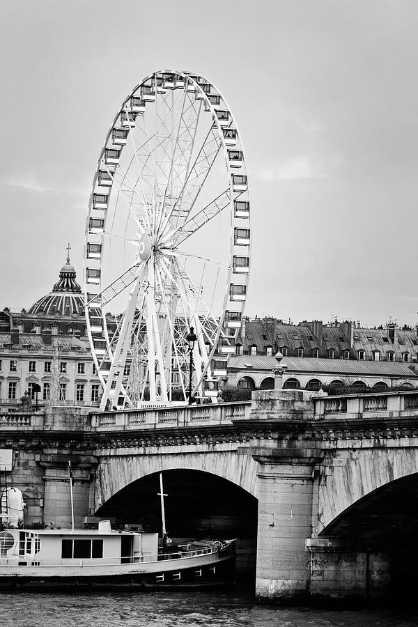Grande Roue in Paris - Black and White Photograph by Melanie Alexandra Price