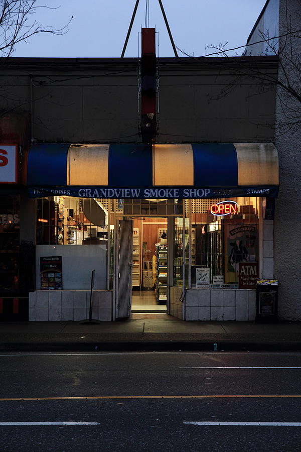 Grandview Smoke Shop Photograph by Kreddible Trout