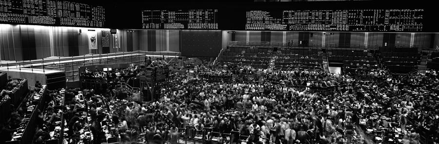 Grayscale Panoramic View Of Chicago Mercantile Exchange Photograph by Panoramic Images