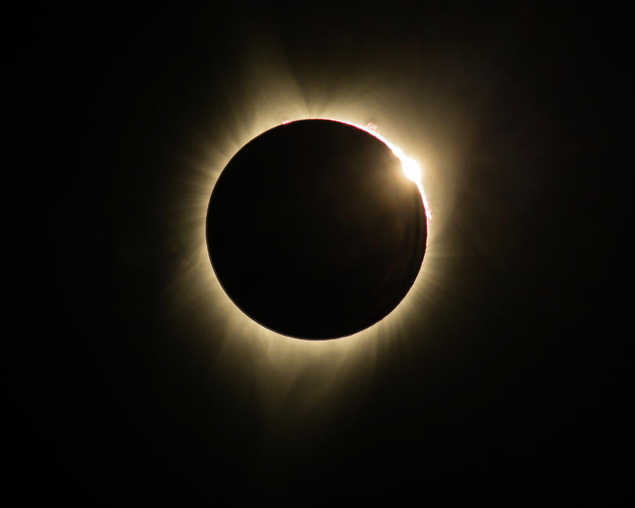 Great American Eclipse Diamond Ring 5x7 as seen in Albany, Oregon ...